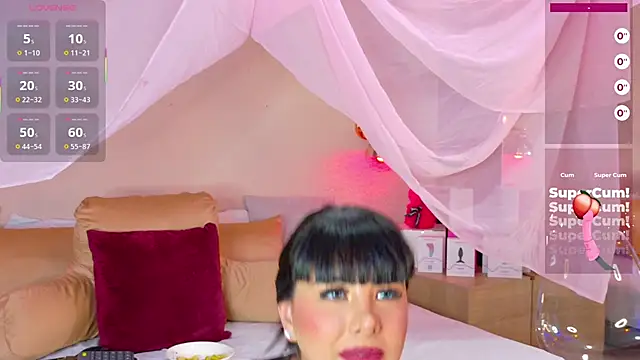 Alexa Miss online show from March 2025 09:04:02 PM