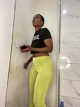 Cocowett online show from December 2025 05:57:01 AM