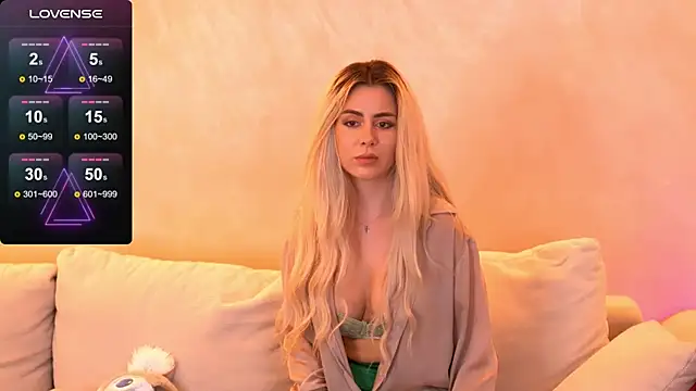 Kylie Benton online show from September 2025 03:10:02 AM