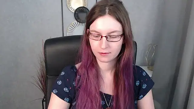 emmaxDelight online show from January 2025 10:11:02 AM