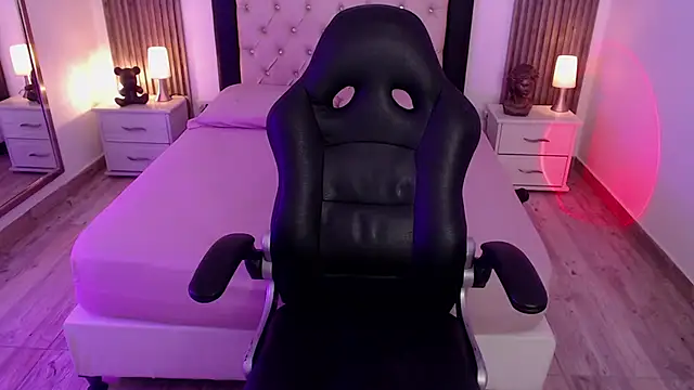 zoe jones13 online show from September 2025 03:18:02 AM