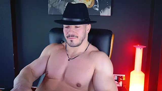 AngeloEric online show from December 2024 11:07:02 AM