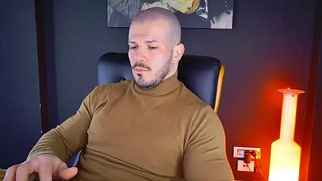 AngeloEric online show from January 2025 11:01:02 AM