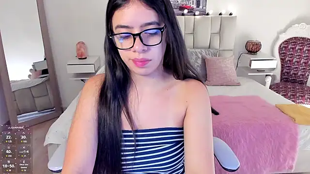 zoe turnner 18 online show from September 2025 11:54:01 AM