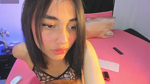 lilithTeen1  online show from January 2026 05:32:02 AM