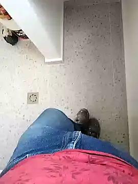 Gasparin32 online show from December 2024 04:49:01 PM