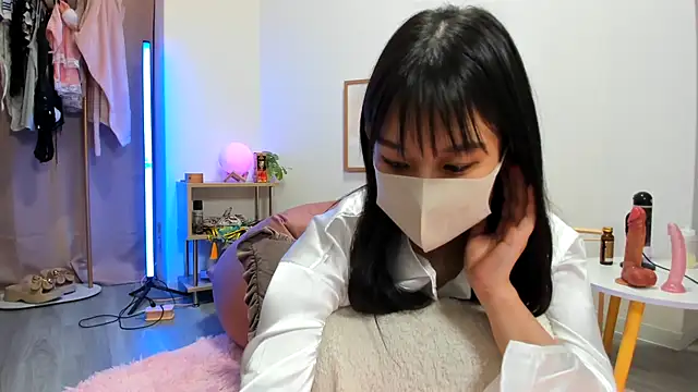 Coco peach online show from April 2026 03:33:02 PM