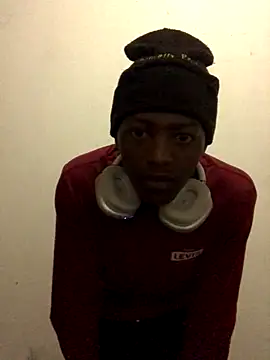 Snapshot of thekidrose chatting on December 2025 05:38:02 AM thekidrose online show from December 2025 05:38:02 AM