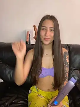  Luuna online show from September 2025 02:29:02 PM