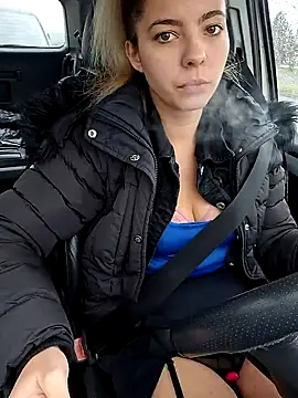 allinqueen online show from December 2024 12:44:02 PM