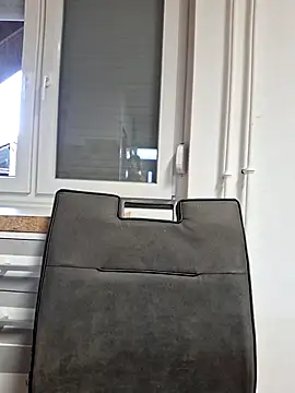 allinqueen online show from October 2025 02:19:01 PM