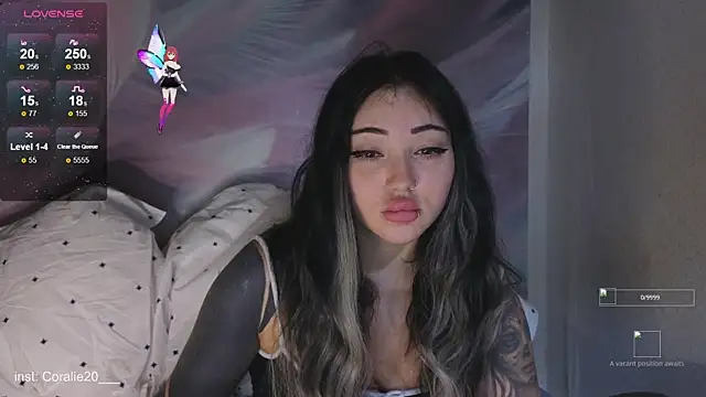 Coralie20  online show from November 2025 11:31:02 AM