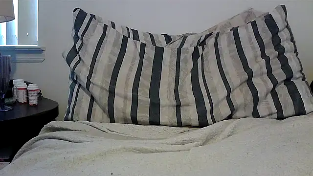 Hand69someguy online show from August 2026 06:43:02 PM