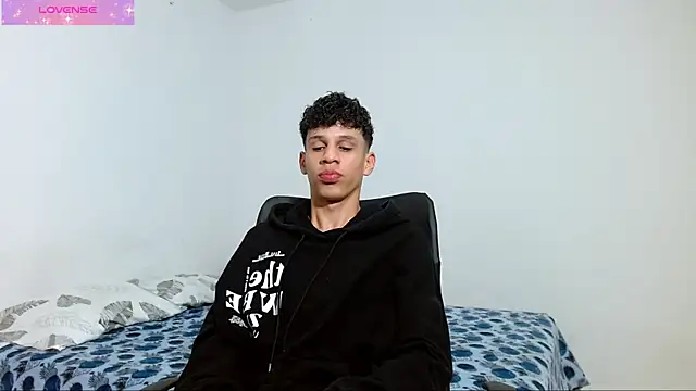 Snapshot of jeff_ross chatting on March 2025 08:11:01 PM jeff ross online show from March 2025 08:11:01 PM