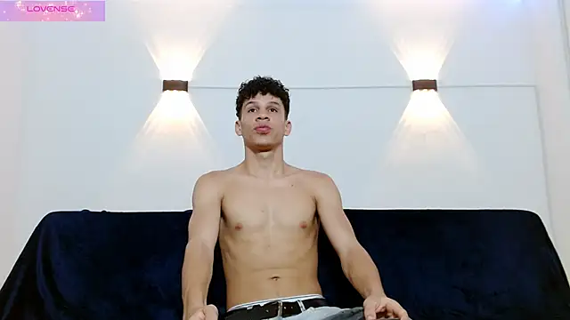 Snapshot of jeff_ross chatting on September 2025 03:55:02 AM jeff ross online show from September 2025 03:55:02 AM