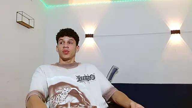 Snapshot of jeff_ross chatting on October 2025 08:45:02 AM jeff ross online show from October 2025 08:45:02 AM