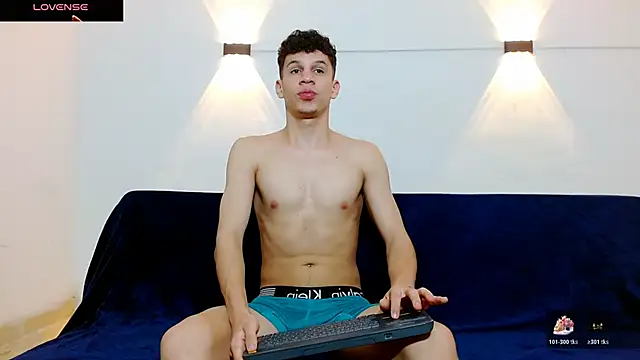 Snapshot of jeff_ross chatting on December 2025 10:23:02 AM jeff ross online show from December 2025 10:23:02 AM