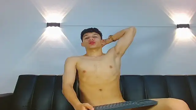 Snapshot of jeff_ross chatting on February 2026 10:24:01 AM jeff ross online show from February 2026 10:24:01 AM