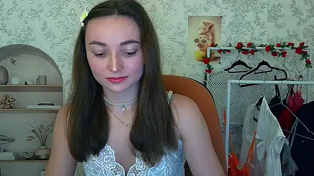  Barbie Kiss  online show from November 2025 03:12:02 PM