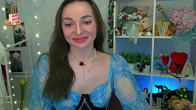  Barbie Kiss  online show from March 2026 01:16:01 PM