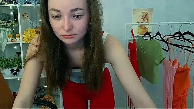  Barbie Kiss  online show from March 2026 07:25:02 AM