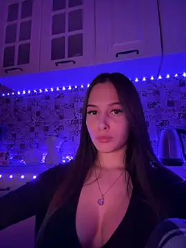 EricaWalls online show from December 2024 12:05:01 AM