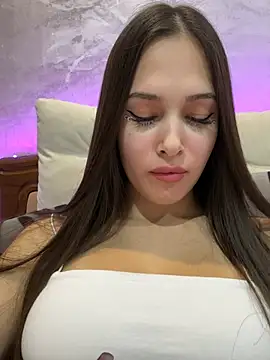 EricaWalls online show from January 2025 06:17:02 PM