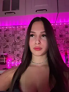 EricaWalls online show from February 2025 07:23:01 PM