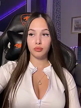 EricaWalls online show from October 2025 04:29:01 PM