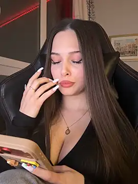 EricaWalls online show from February 2026 10:24:01 PM