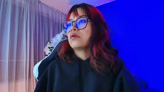 vanelope11 online show from April 2026 03:18:01 AM