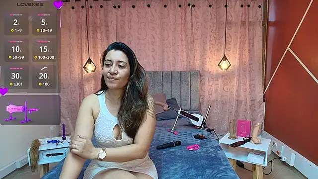 VioletaScott  online show from November 2025 02:27:01 PM