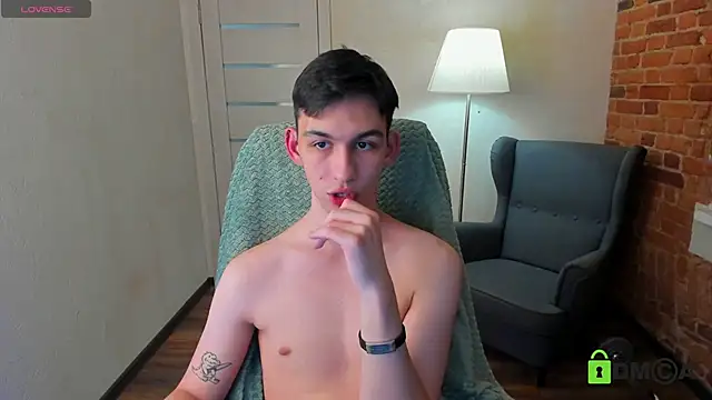 Ul Tima online show from December 2024 08:43:02 PM