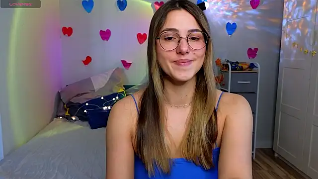 Snapshot of sophia_euphoriaa chatting on March 2026 07:47:01 AM sophia euphoriaa online show from March 2026 07:47:01 AM