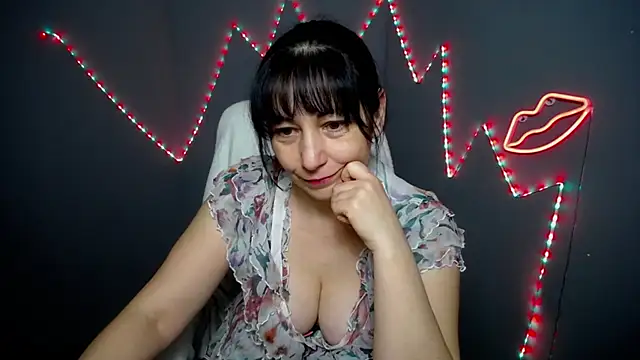 Snapshot of LiluGrants chatting on March 2026 07:08:01 PM LiluGrants online show from March 2026 07:08:01 PM