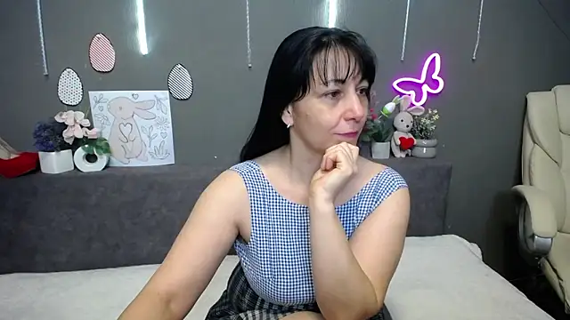 Snapshot of LiluGrants chatting on March 2026 06:09:02 PM LiluGrants online show from March 2026 06:09:02 PM