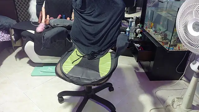 MaggaCass online show from November 2025 07:35:02 PM