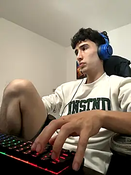 gojo satoru 18 online show from October 2025 04:42:01 PM