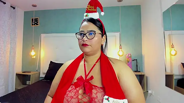 Snapshot of Clarigil chatting on December 2024 03:53:02 PM Clarigil online show from December 2024 03:53:02 PM