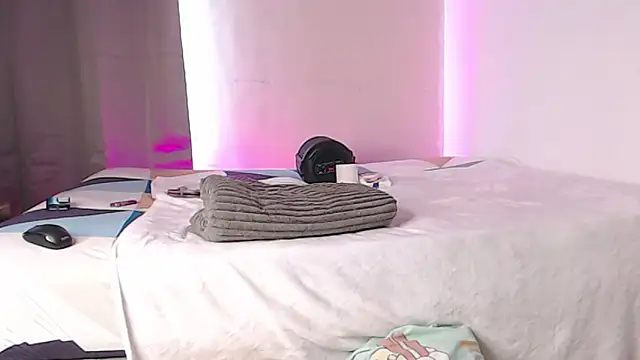 Logan cocky online show from February 2025 07:21:01 PM