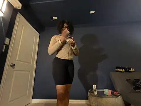 wynterheat online show from April 2026 06:29:02 AM