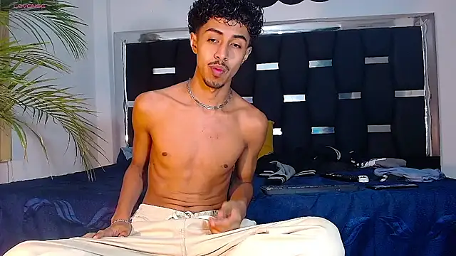 RyanRizzo online show from February 2025 11:17:01 PM