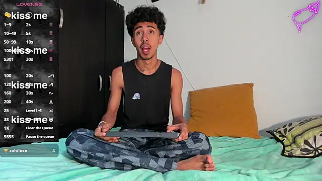 RyanRizzo online show from March 2025 05:17:02 PM