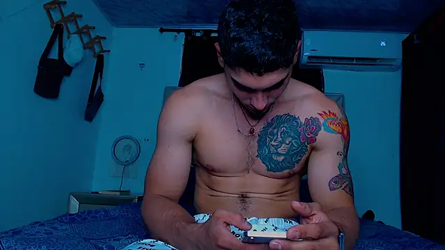 Rich boy01 online show from January 2025 08:56:02 PM