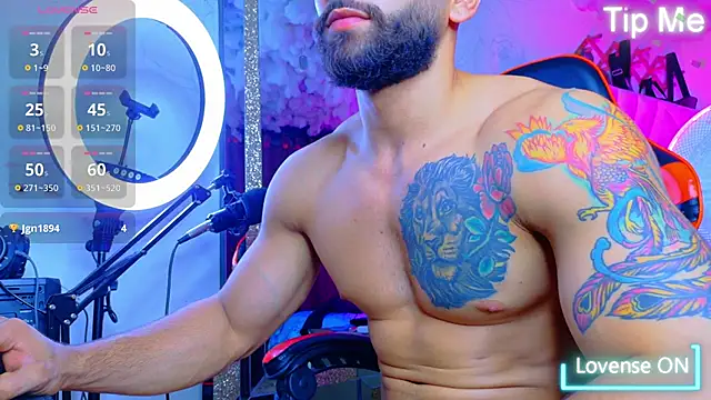 Rich boy01 online show from April 2026 04:02:02 AM