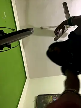 PUNAM BABY1 online show from November 2025 06:39:01 PM