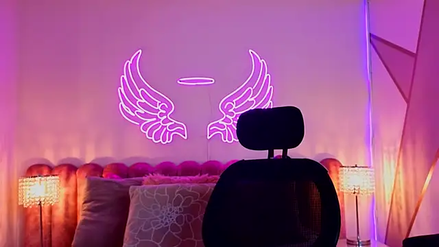  scarletmoore online show from September 2025 08:39:02 AM