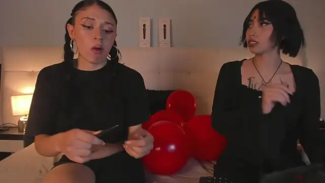 Zowi Hottiee online show from February 2025 05:16:01 AM