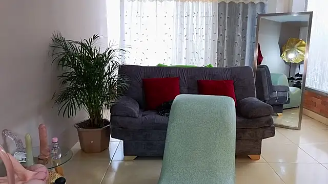 camil milfdream online show from February 2025 05:26:02 PM