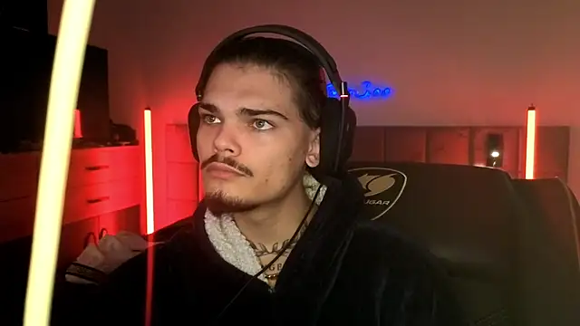 JordanShow online show from October 2025 06:06:01 PM